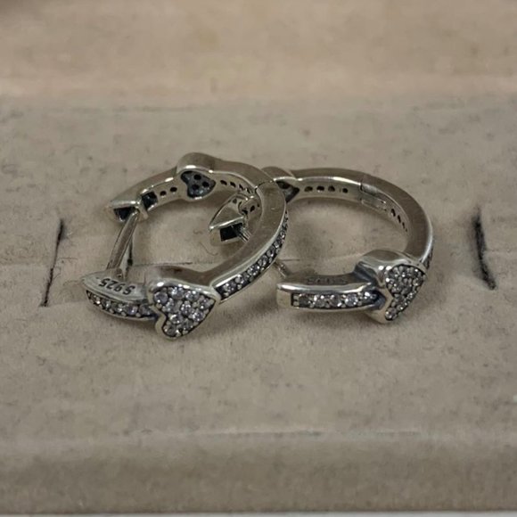Pandora Pavé Heart Hoop Earrings - Picture 3 of 16